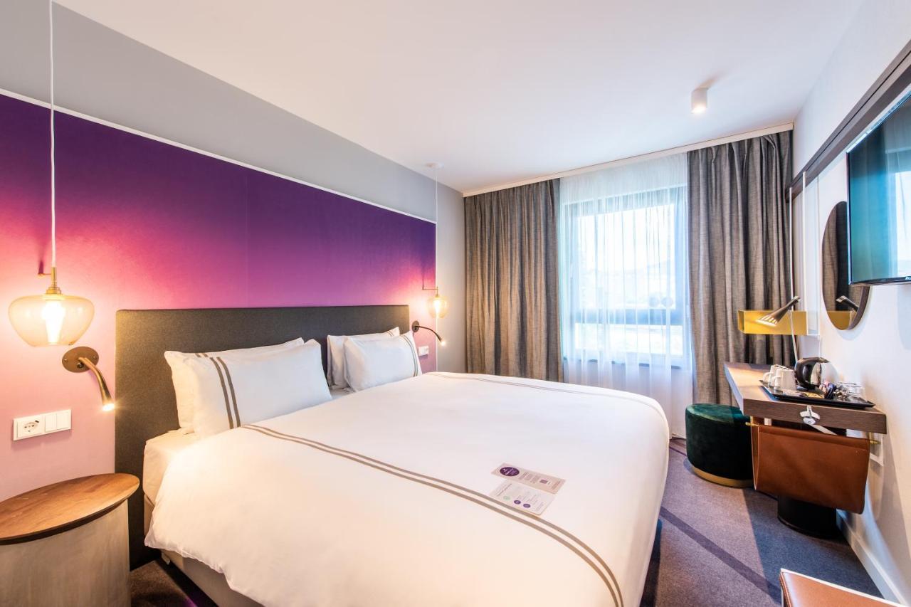Premier Inn Heidelberg City Bahnstadt Exterior photo